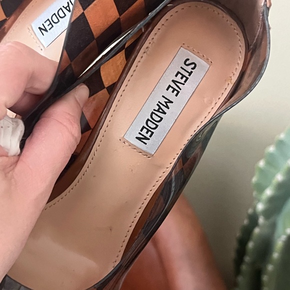 Steve Madden Atlanta Brown Black checkered Heels - Picture 4 of 5